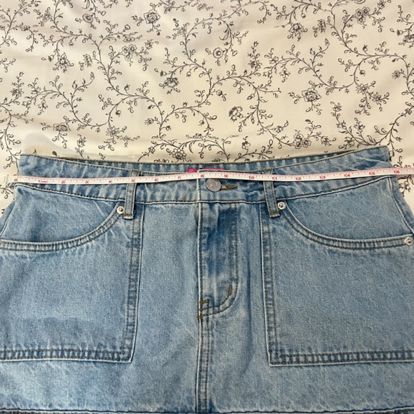 Edikted Mini Skirt - Picture 4 of 6